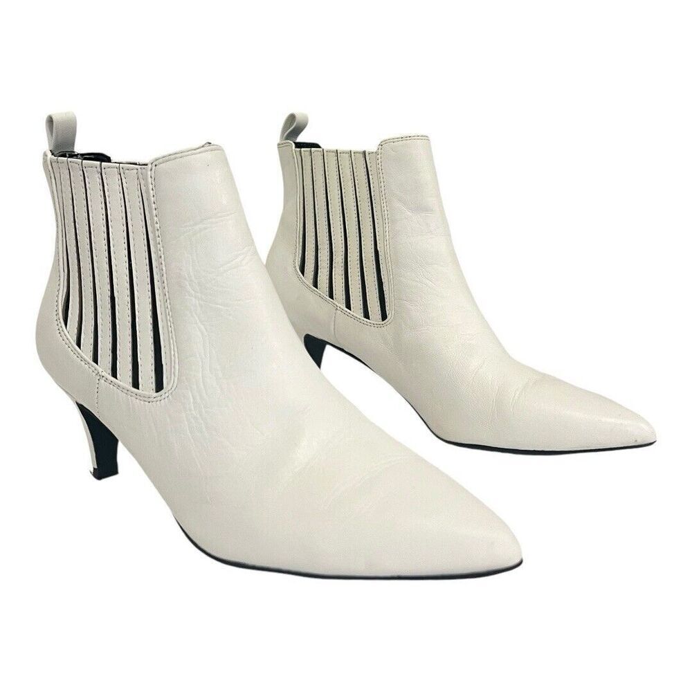 Bleecker & Bond Size 7 Beatriz White Leather Kitten Heel Ankle Boots Booties
